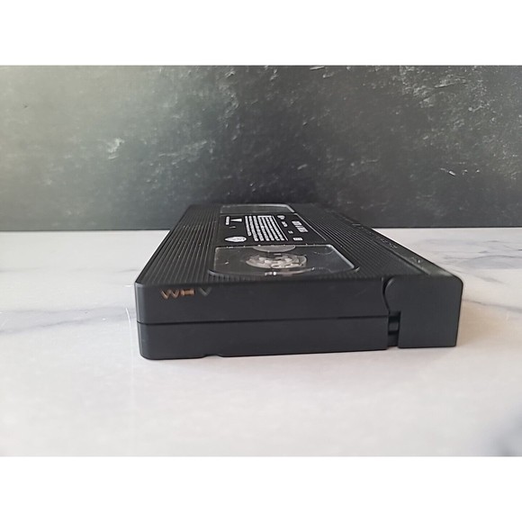 Cats & Dogs VHS Warner Bros. (2001) NO CASE READ - Picture 6 of 10